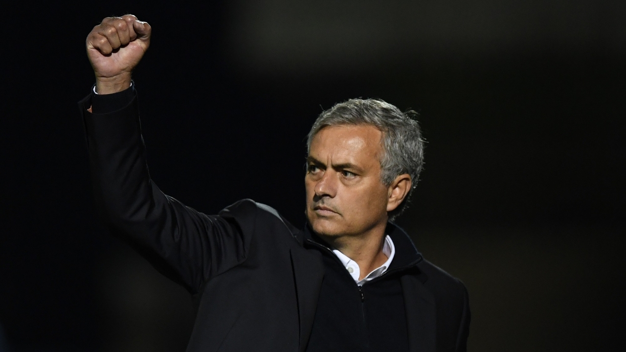 美媒：欧文恢复良好，大约需要一个月到一个半月就能重返赛场（美媒：欧文康复良好，预计1到1.5个月后回归赛场）