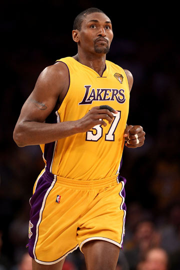 帕尔默缺席训练备战埃弗顿，复出计划稳步推进（帕尔默未参与备战埃弗顿训练，复出进程按计划推进）