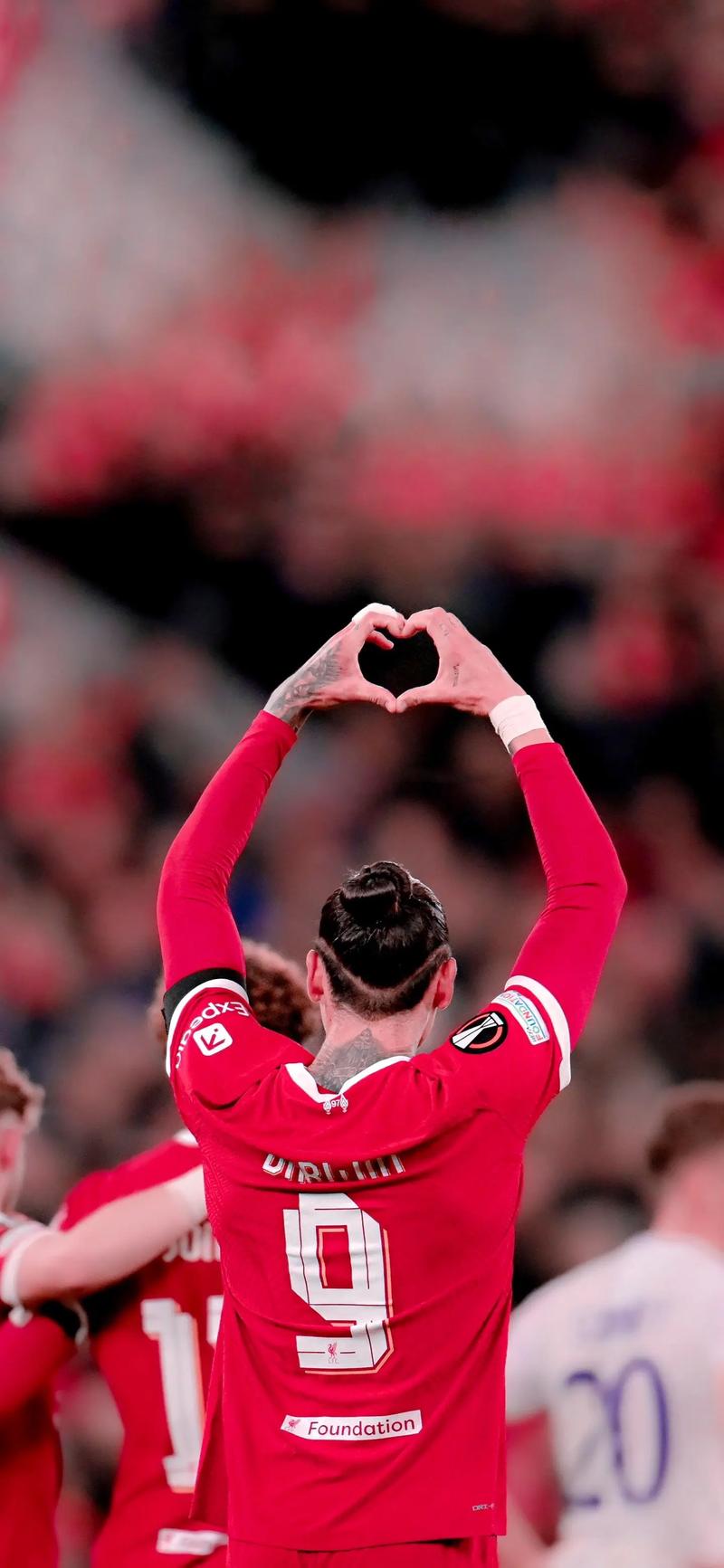 本世纪五大联赛参与百球最快TOP10：C罗70场第1，苏牙71场第2（本世纪五大联赛最快参与百球TOP10：C罗70场领跑，苏亚雷斯71场次席）