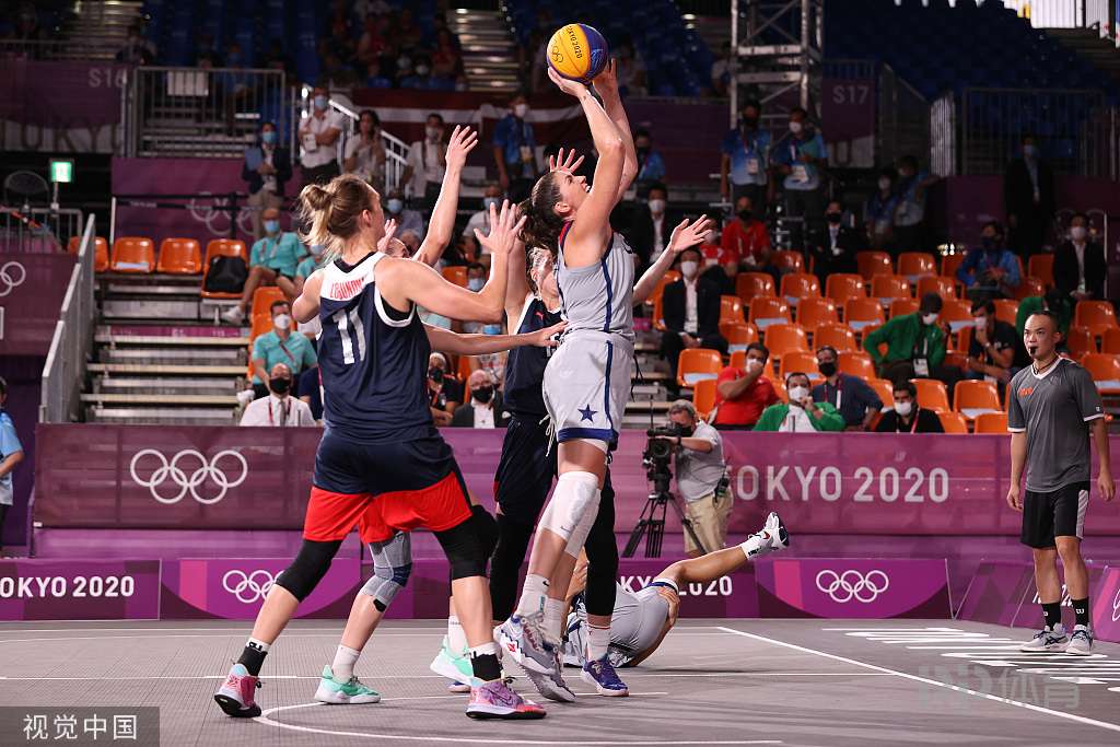 水晶宫2：1客胜富勒姆，沃顿助攻一脚出球惊艳（水晶宫客场2-1力克富勒姆，沃顿妙传惊艳全场）