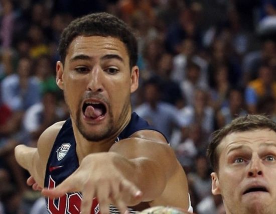 布达佩斯Major：NAVI 2-0横扫B8，3胜2负晋级8强淘汰赛（布达佩斯Major：NAVI 2-0零封B8，3胜2负挺进八强淘汰赛）